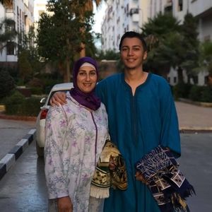 Meet your Posher, Saad